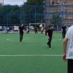 «Единая Россия» помогла обновить спортплощадку в микрорайоне Ипподромный в Грозном.